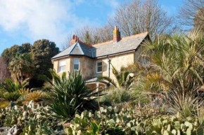 Signal Point Cottage